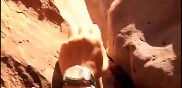  Bear grylls - se fodendo no deserto do Moab